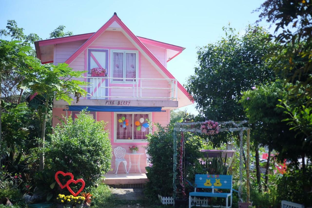 A Houses Homestay Накхонратчасіма Екстер'єр фото