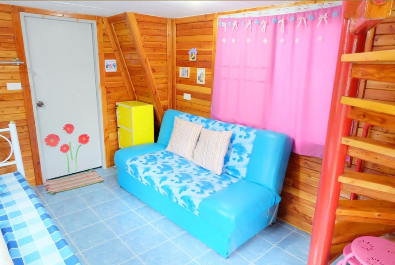 A Houses Homestay Накхонратчасіма Екстер'єр фото