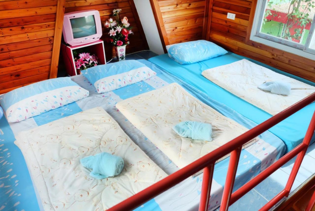 A Houses Homestay Накхонратчасіма Екстер'єр фото